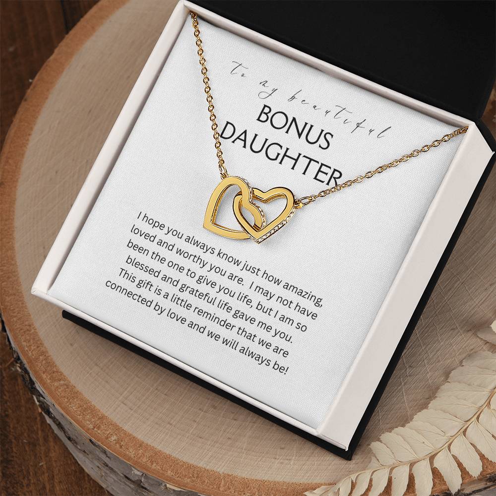 Bonus Daughter | We are Connected - Interlocking Hearts Necklace
